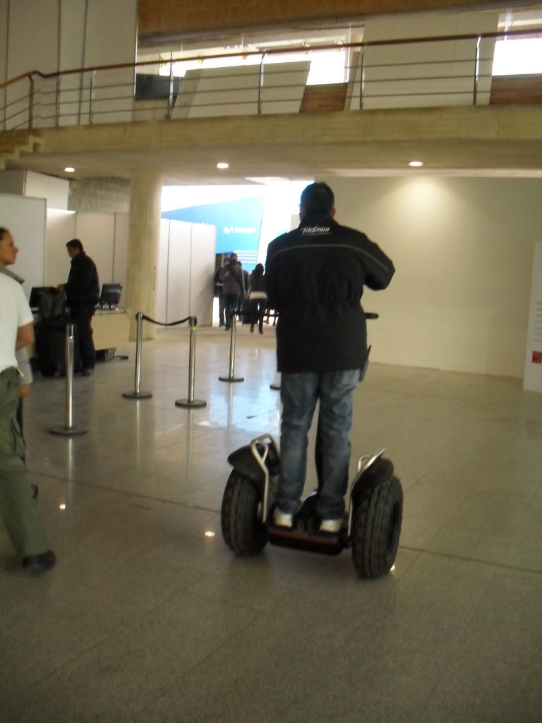 Organizador usando un segway